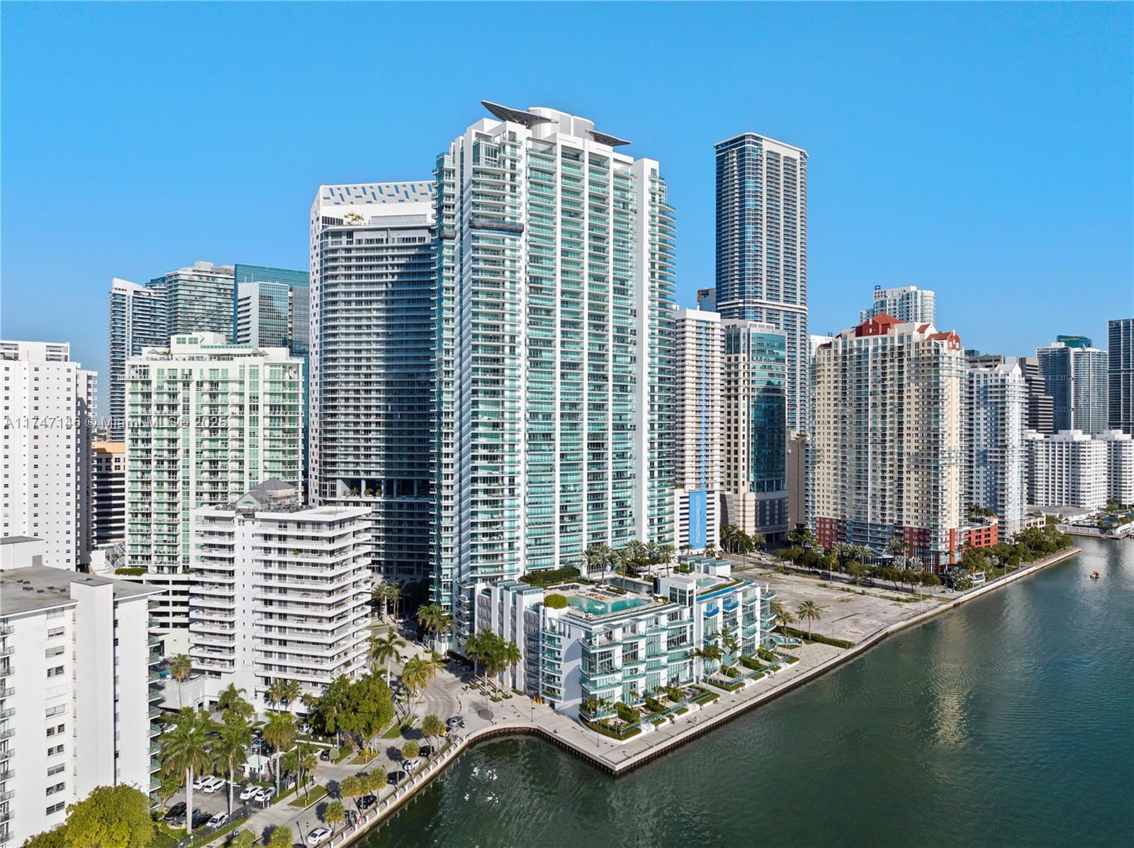 1331 Brickell Bay Dr #1902, Miami FL 33131