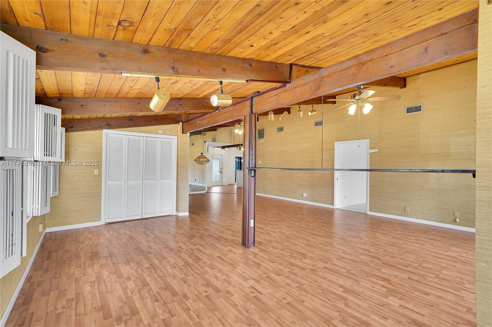 428 Briarwood Cir #4-27, Hollywood, Florida image 13