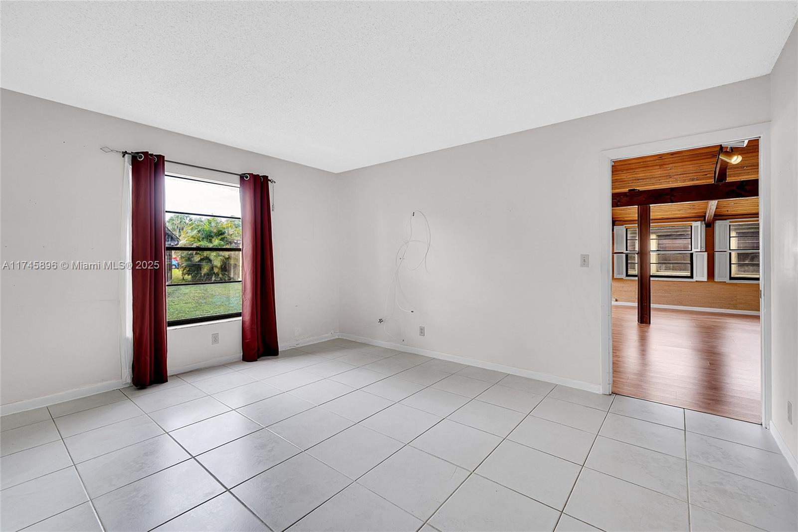 428 Briarwood Cir #4-27, Hollywood, Florida image 17