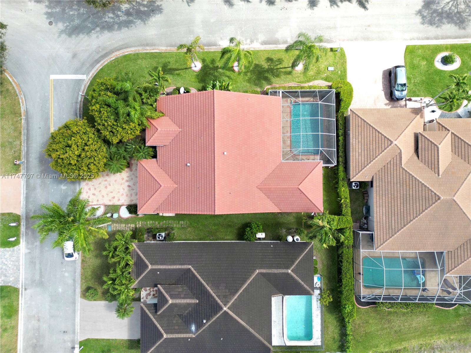 5872 NW 73rd Ct, Parkland, Florida image 4