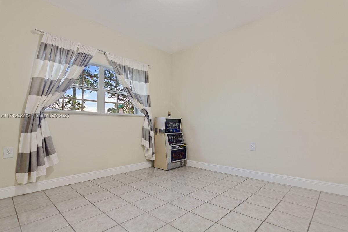 16761 SW 299th St, Homestead, Florida image 37