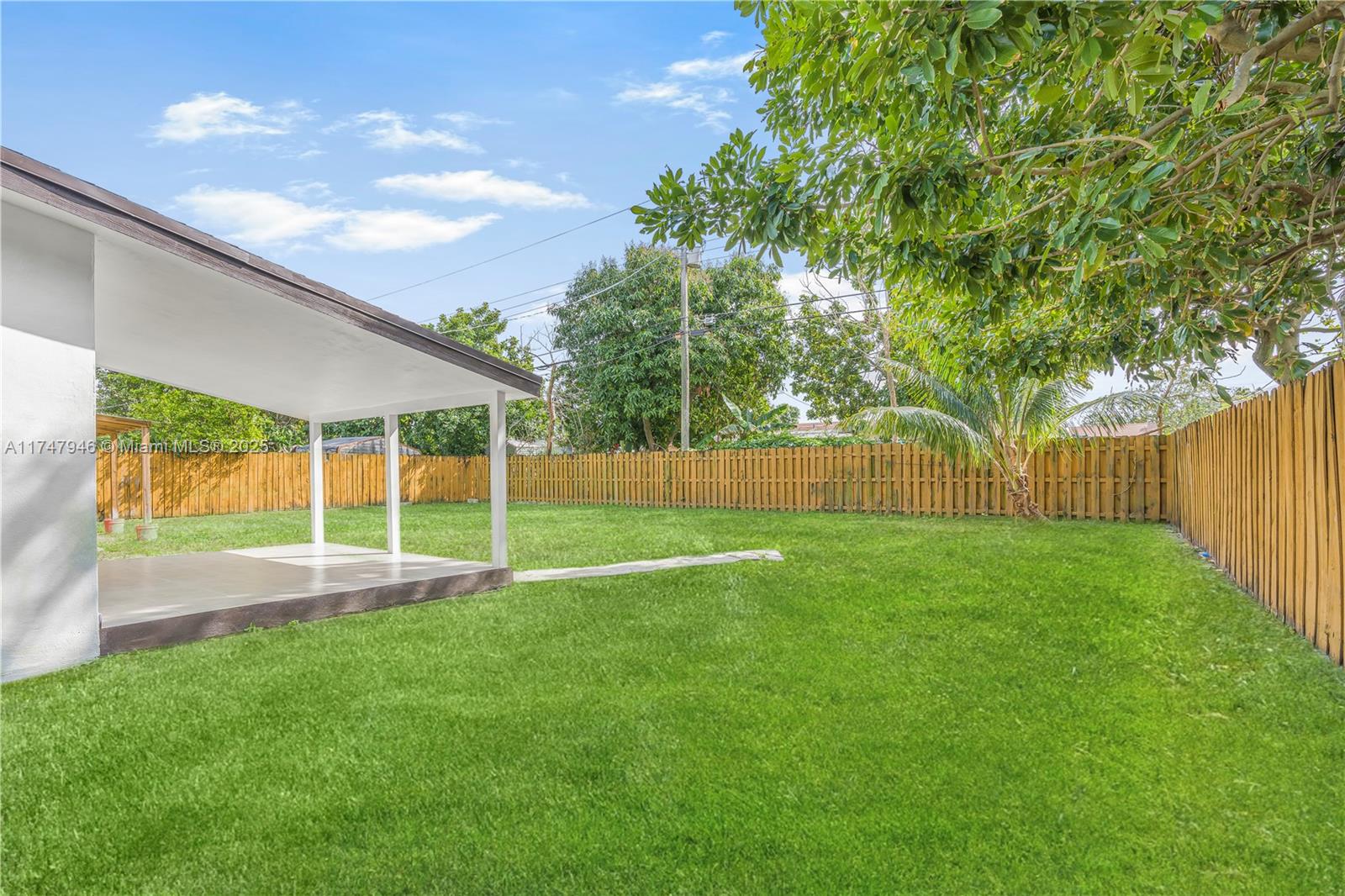 Listing Photo 18