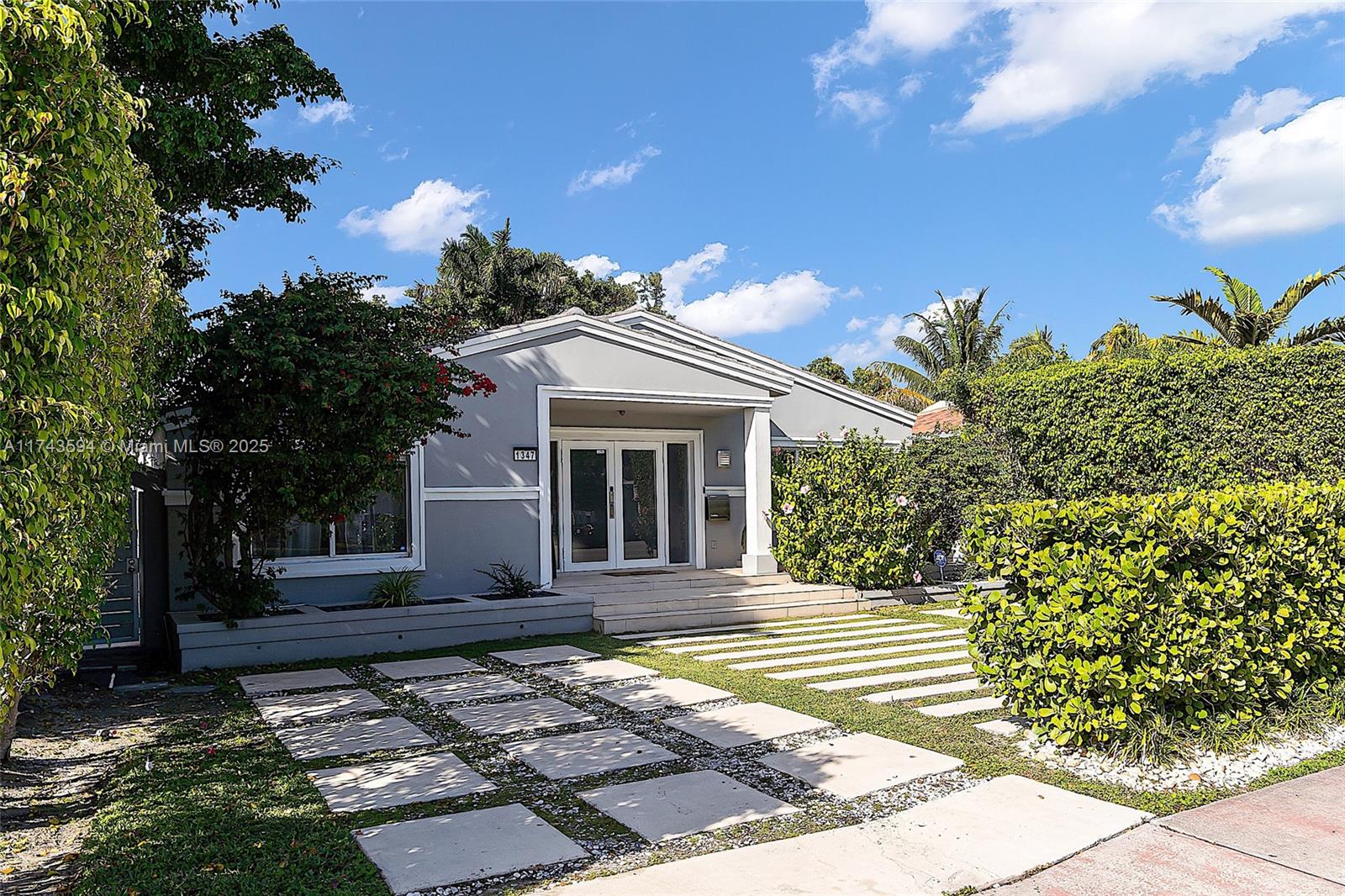 1347 71 St, Miami Beach, Florida image 2