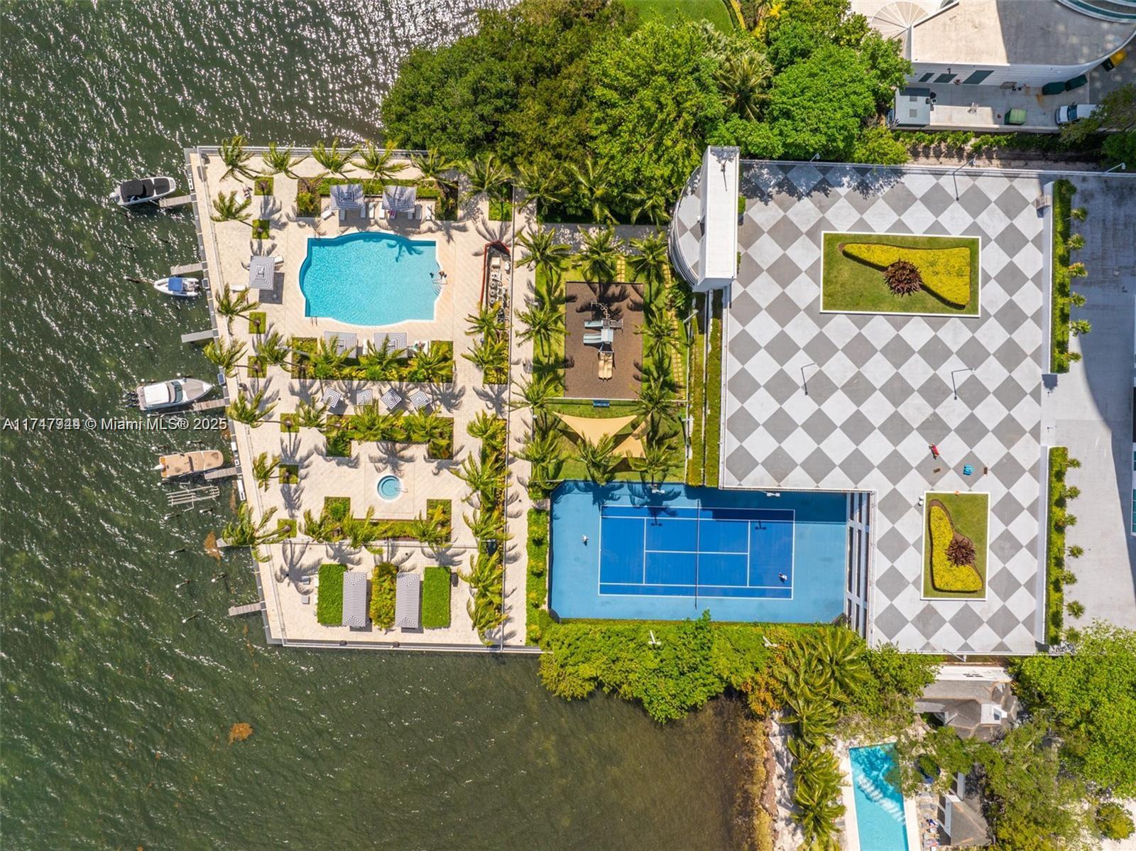2101 Brickell Ave #305, Miami FL 33129