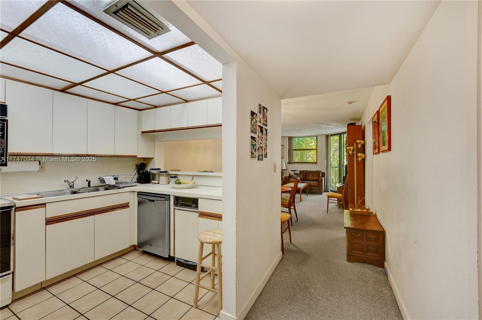 101 Ocean Lane Dr #205, Key Biscayne, Florida image 5