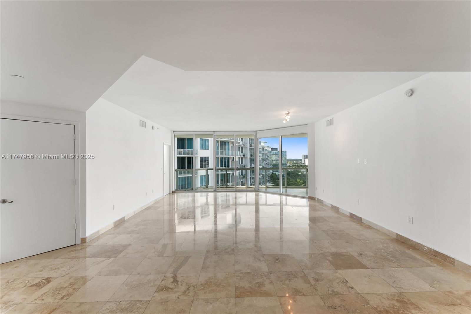 3131 NE 188th St #1-1106, Aventura FL 33180
