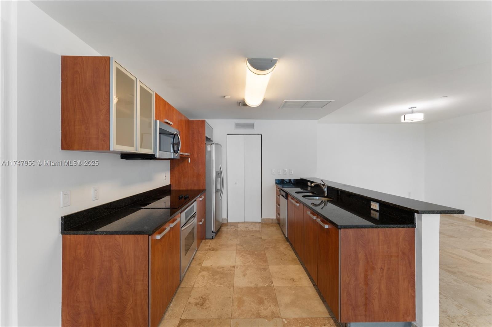 3131 NE 188th St #1-1106, Aventura FL 33180