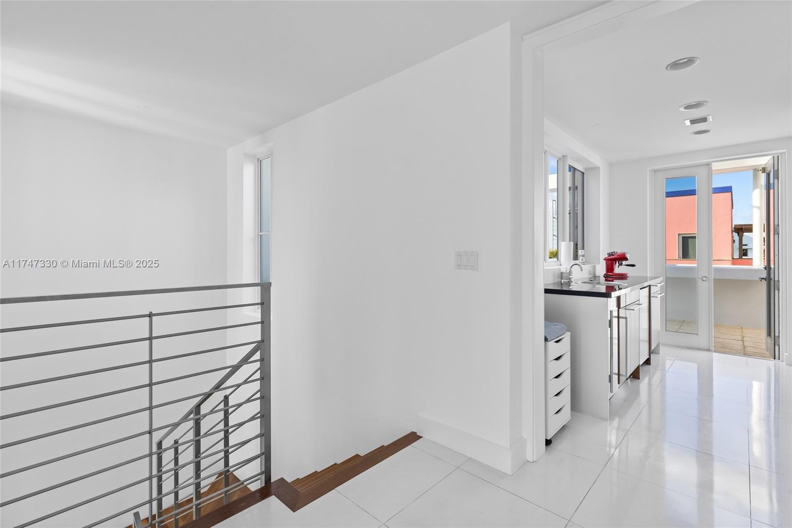 211 Water Way #211, Miami Beach, Florida image 41