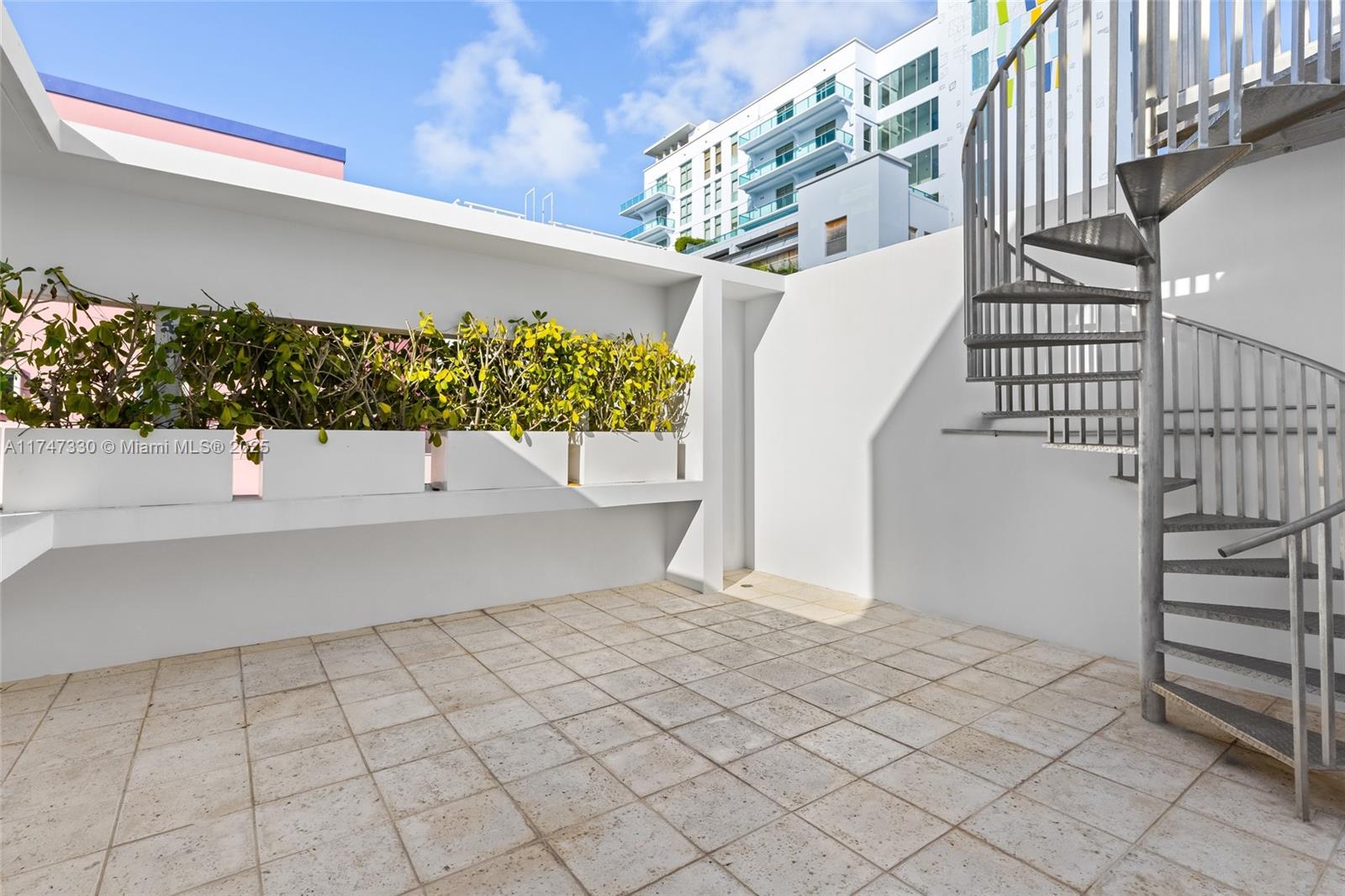 211 Water Way #211, Miami Beach, Florida image 47