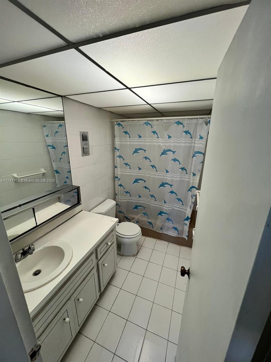 555 NE 123rd St #412-B, North Miami, Florida image 2