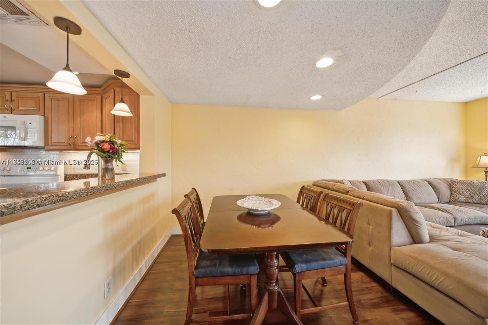 620 Tennis Club Dr #311, Fort Lauderdale, Florida image 12