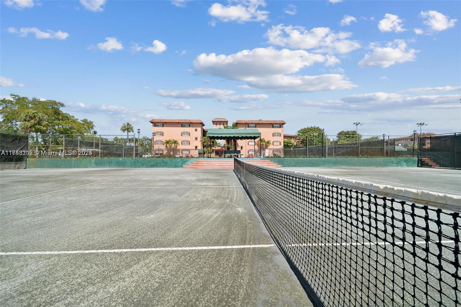 620 Tennis Club Dr #311, Fort Lauderdale, Florida image 32