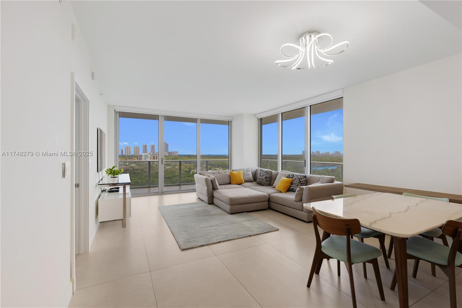 16385 Biscayne Blvd #1221, North Miami Beach, Florida image 20