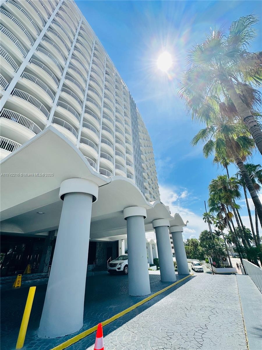 5401 Collins Ave #922, Miami Beach, Florida image 20