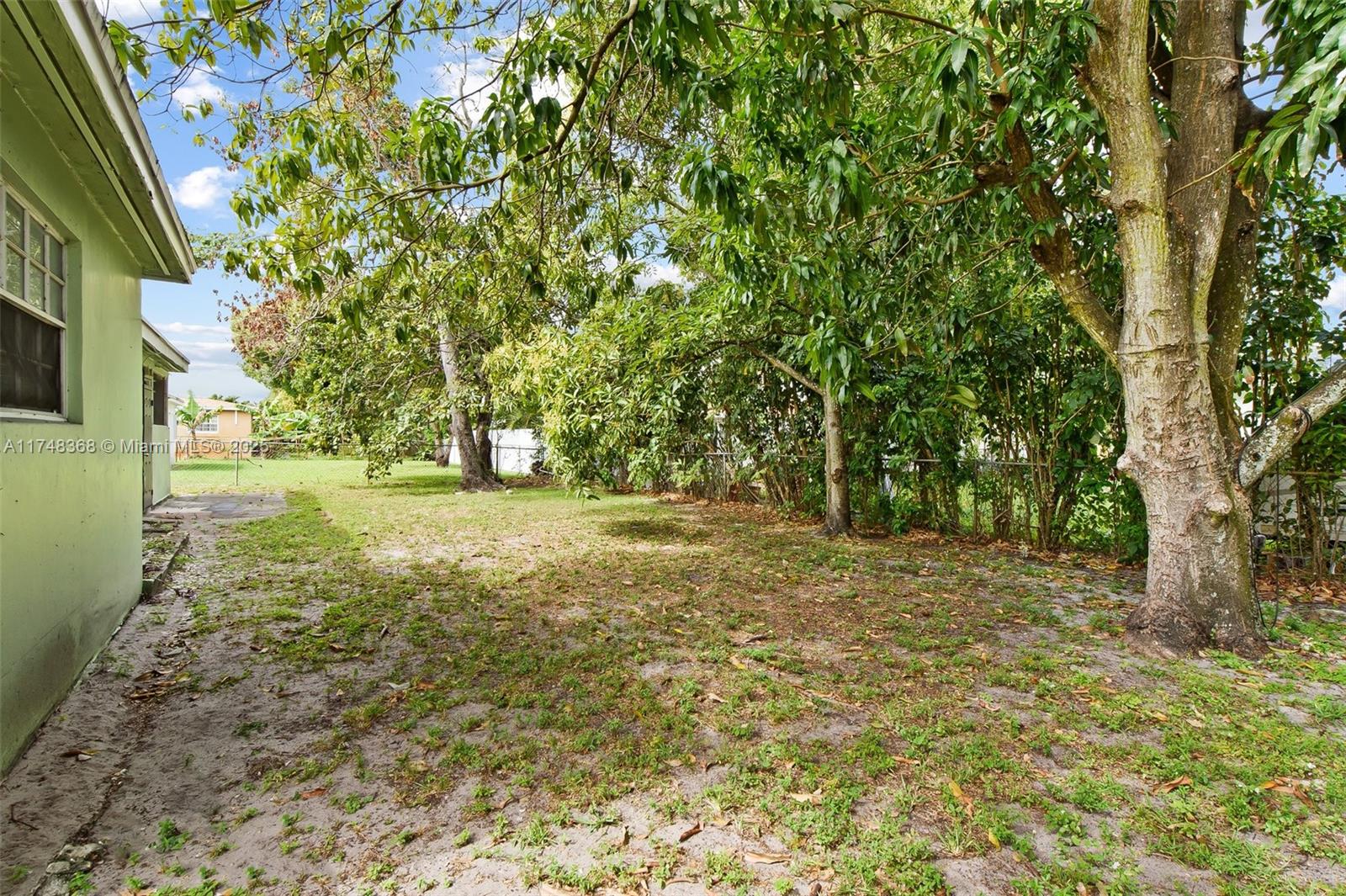 3285 NW 41st St, Lauderdale Lakes, Florida image 14