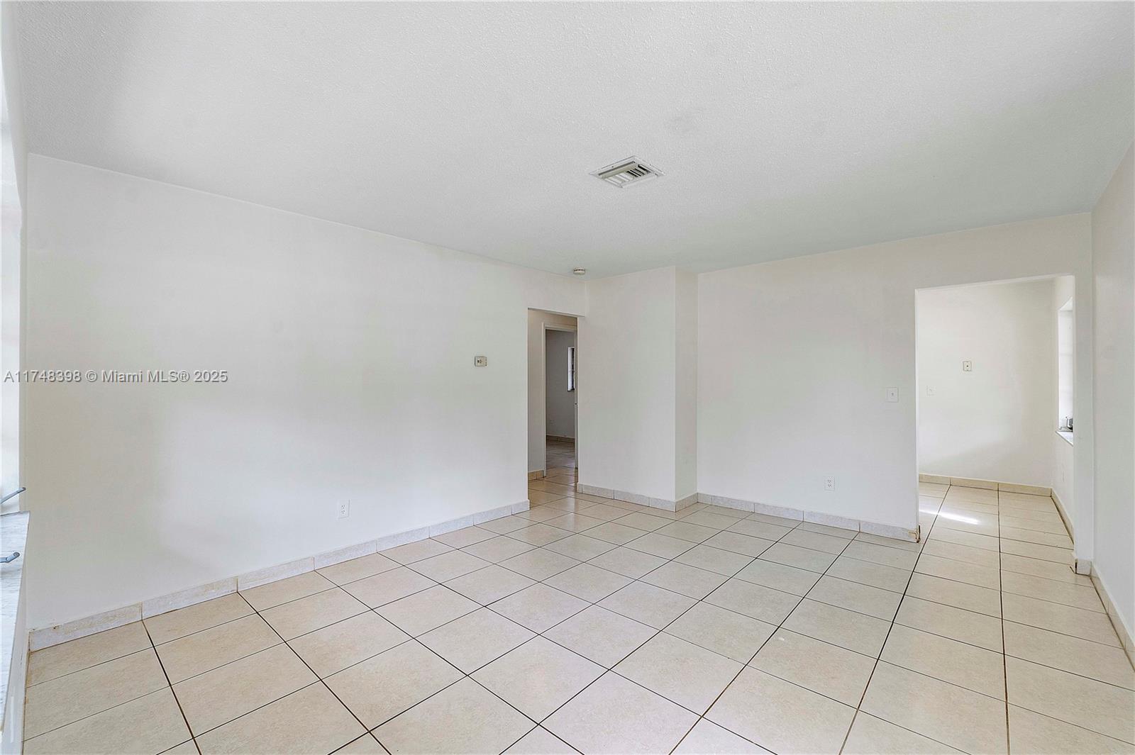5831 Taylor St, Hollywood, Florida image 22