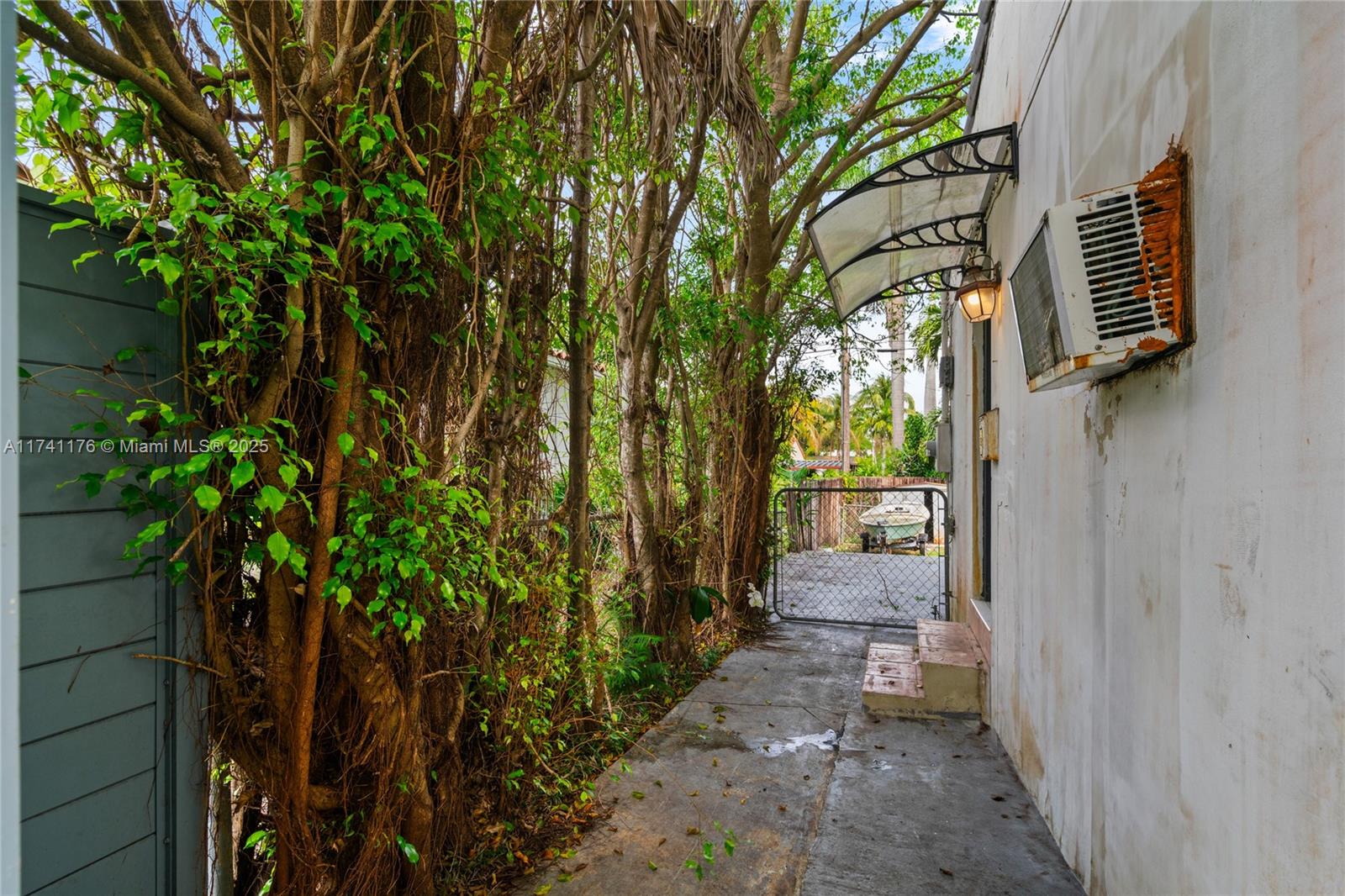 Listing Photo 29
