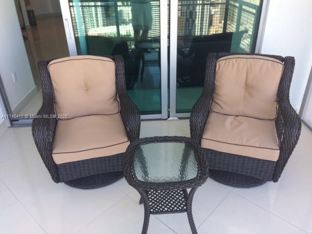 350 S Miami Ave #3907, Miami FL 33130