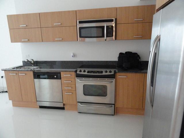 350 S Miami Ave #3907, Miami FL 33130