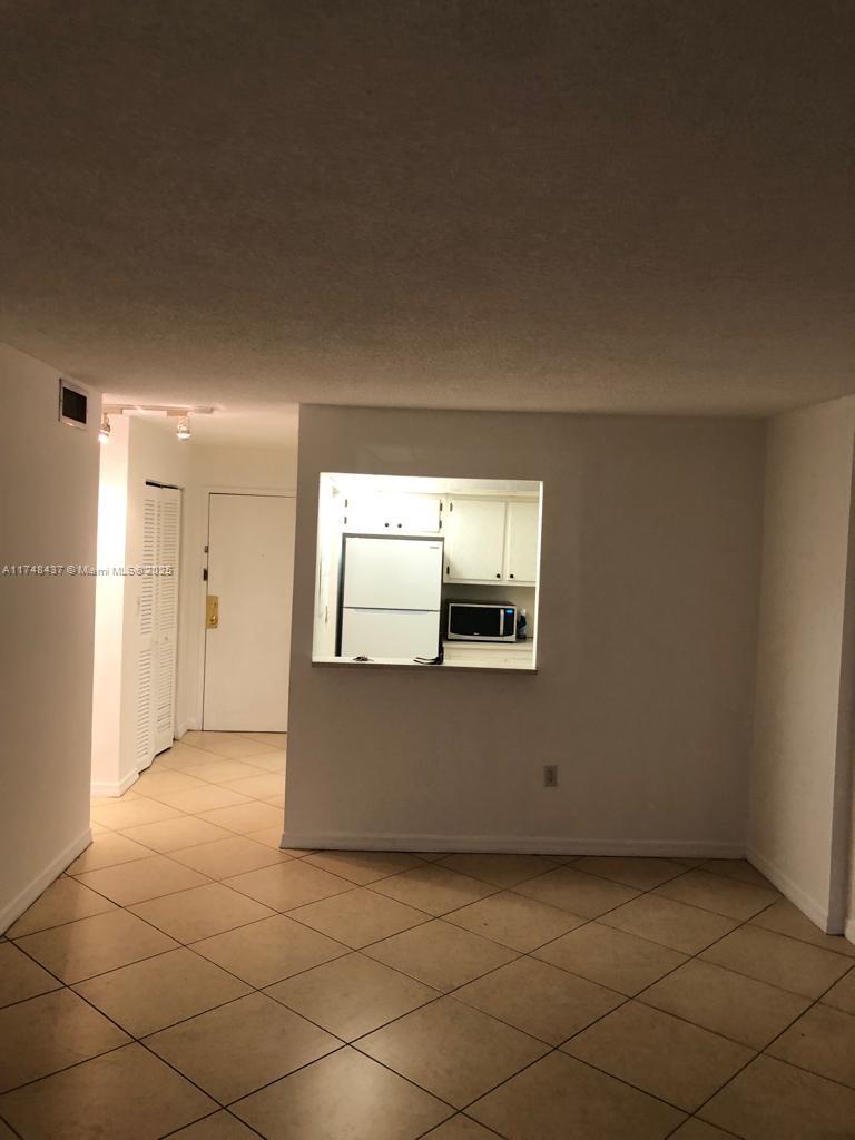16950 W Dixie Hwy A631 Hwy #631, North Miami Beach, Florida image 2