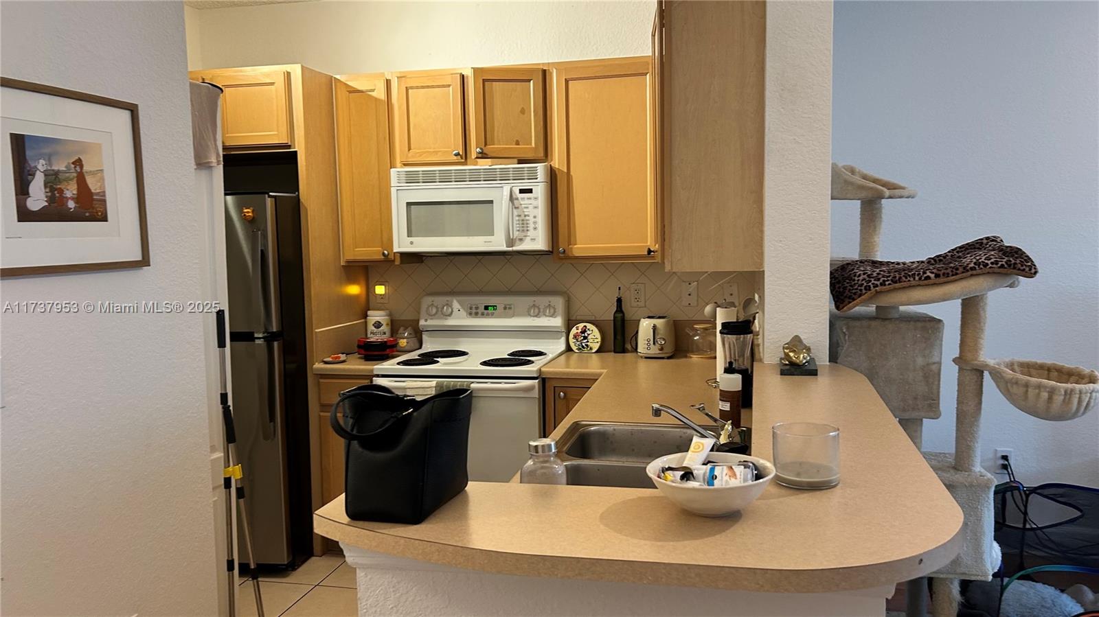 6001 SW 70th St #623, South Miami, Florida image 1