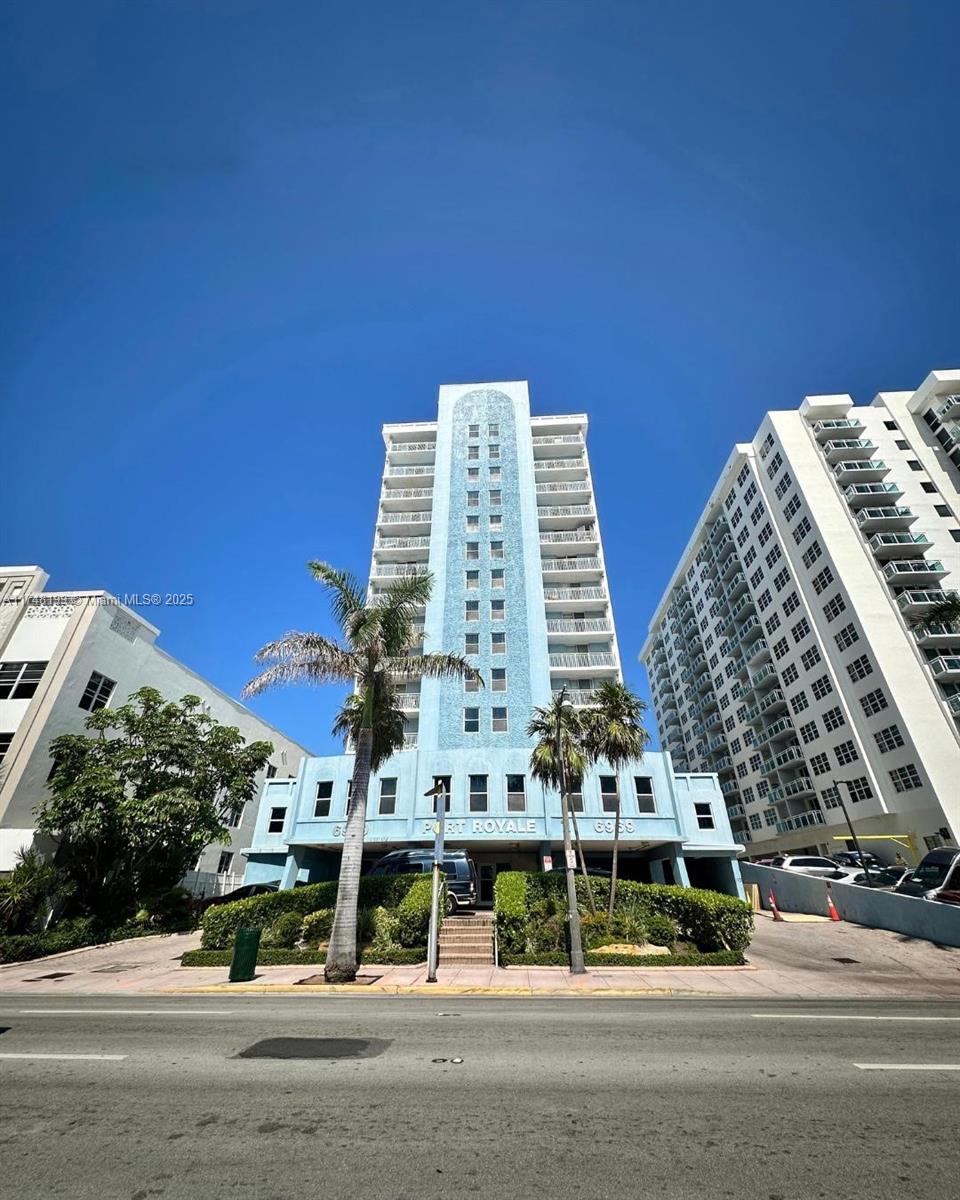 Residential, Miami Beach, Florida image 2