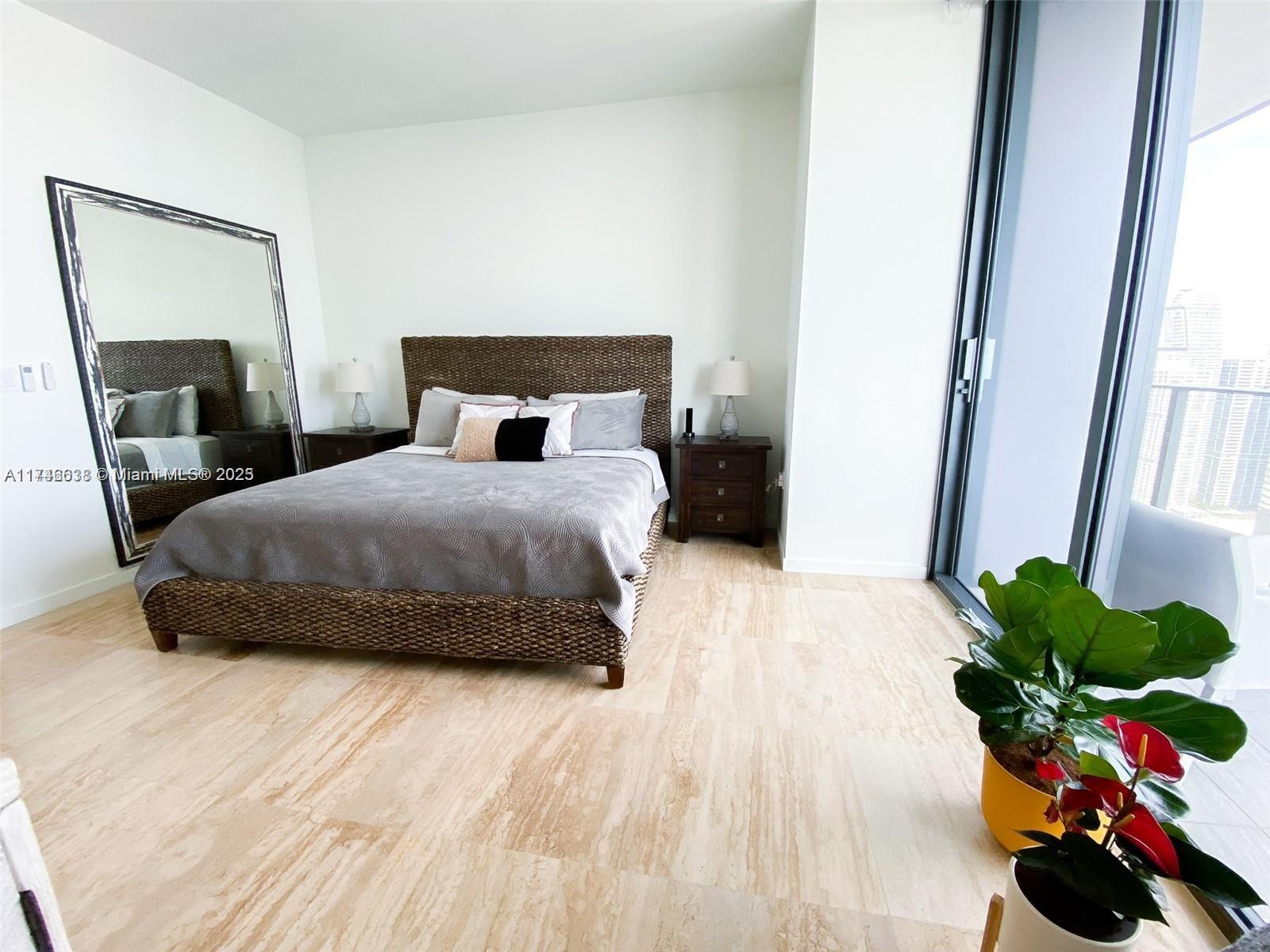 1000 Brickell Plz #PH5503, Miami FL 33131