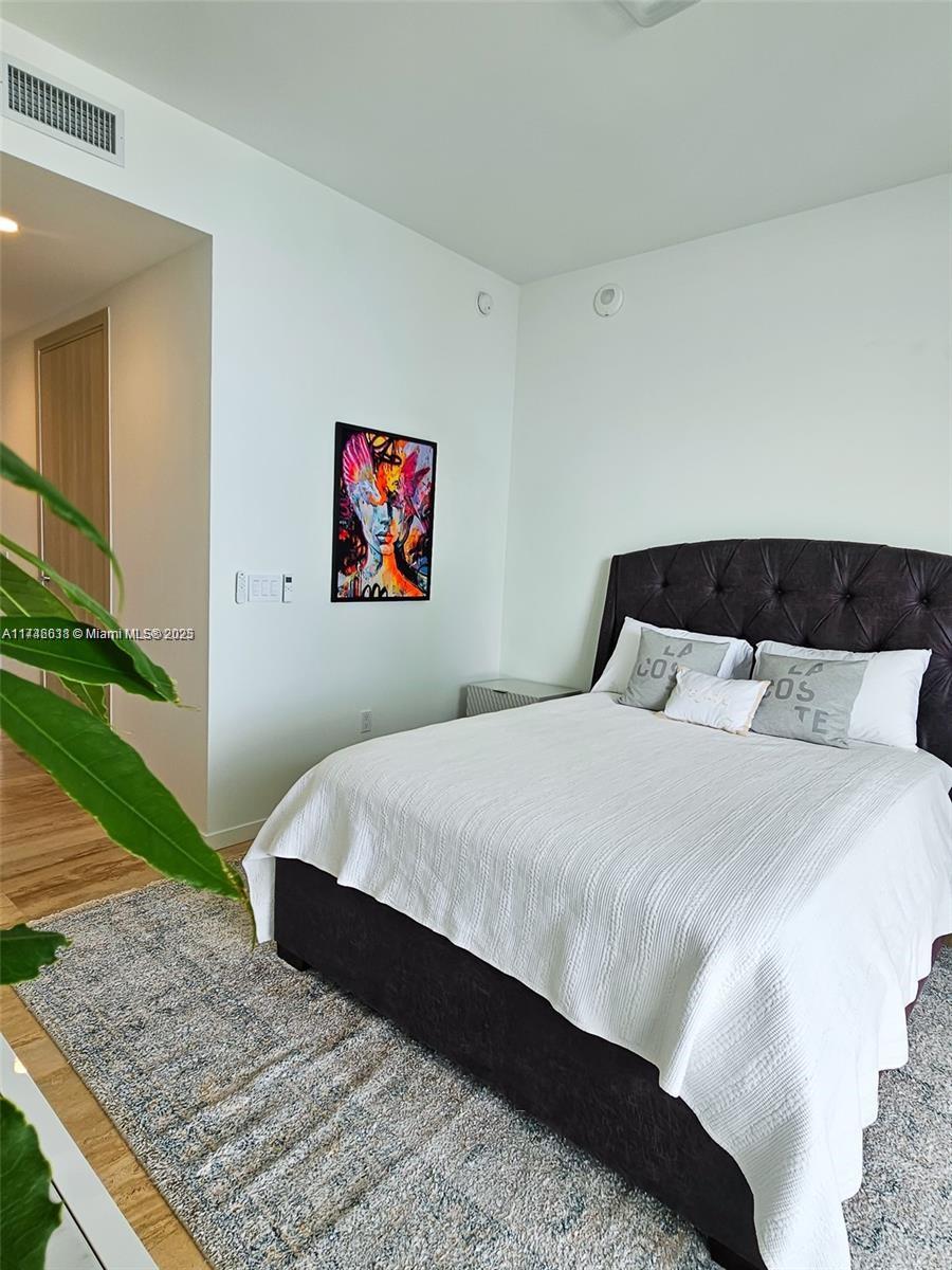 1000 Brickell Plz #PH5503, Miami FL 33131