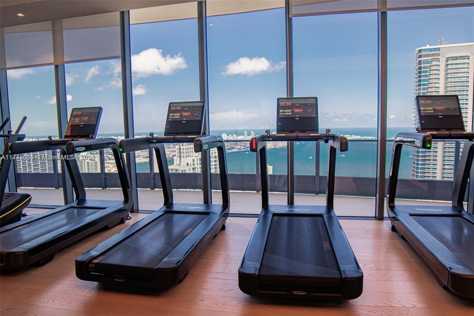 1000 Brickell Plz #PH5503, Miami FL 33131