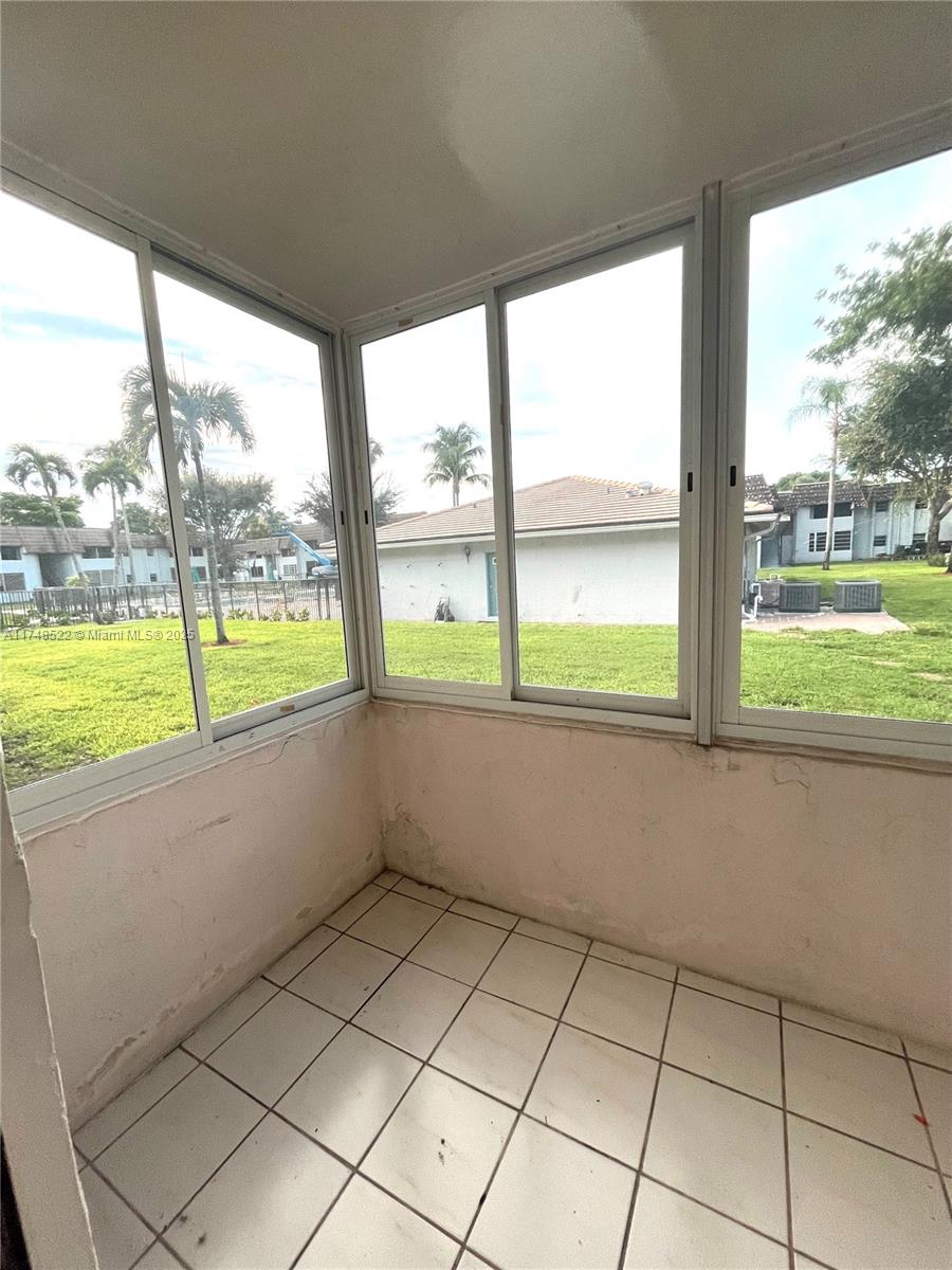 8404 W Sample Rd #131, Coral Springs, Florida image 32