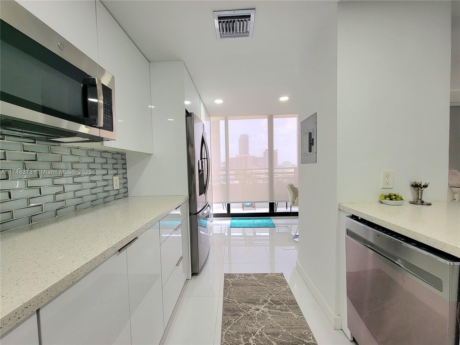 3505 S Ocean Dr #901, Hollywood, Florida image 10