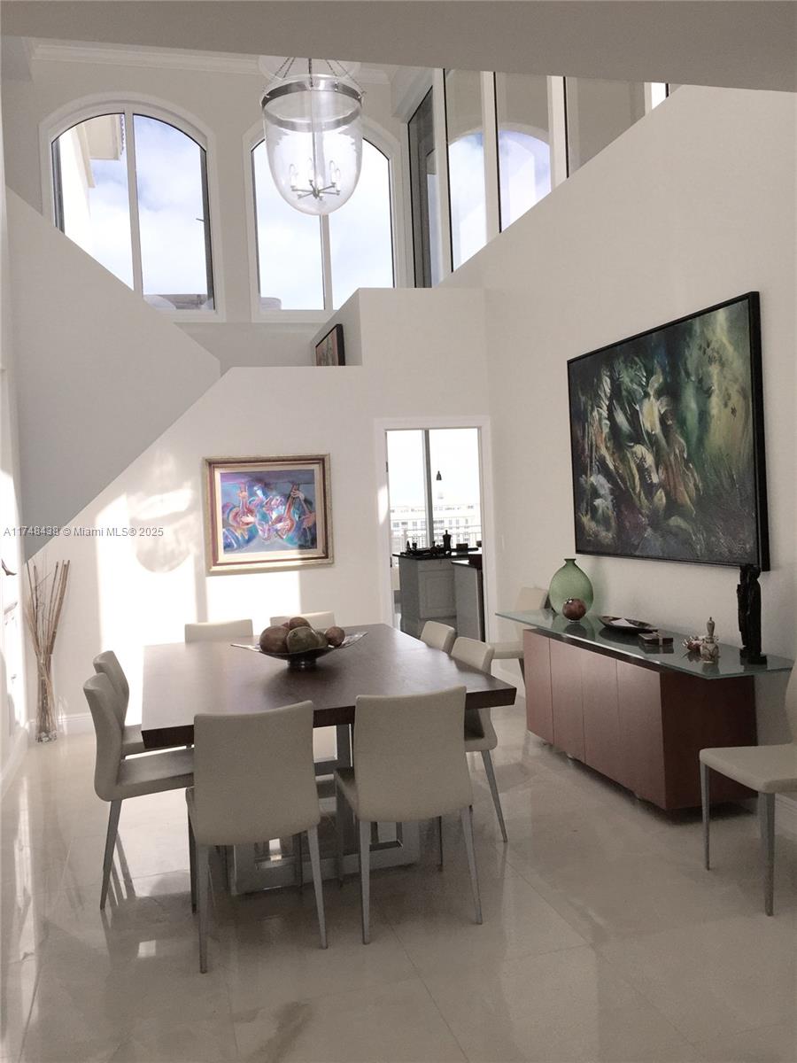791 Crandon Blvd #PH2, Key Biscayne FL 33149
