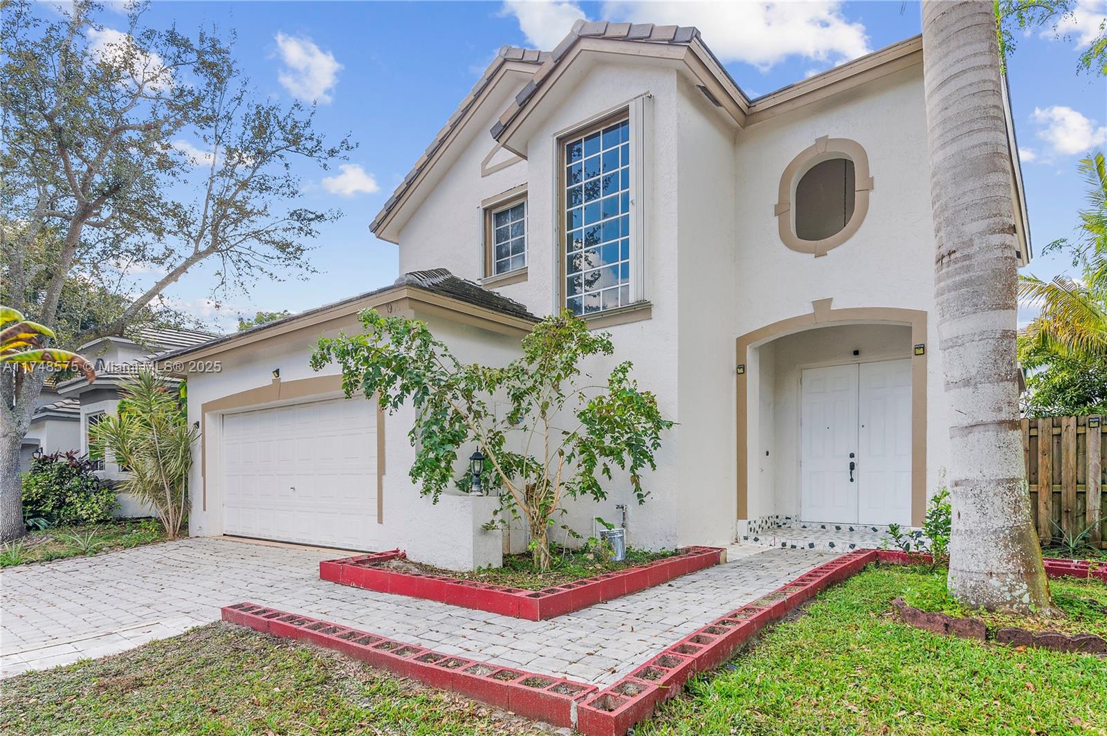 1958 NW 100th Ave, Pembroke Pines, Florida image 3