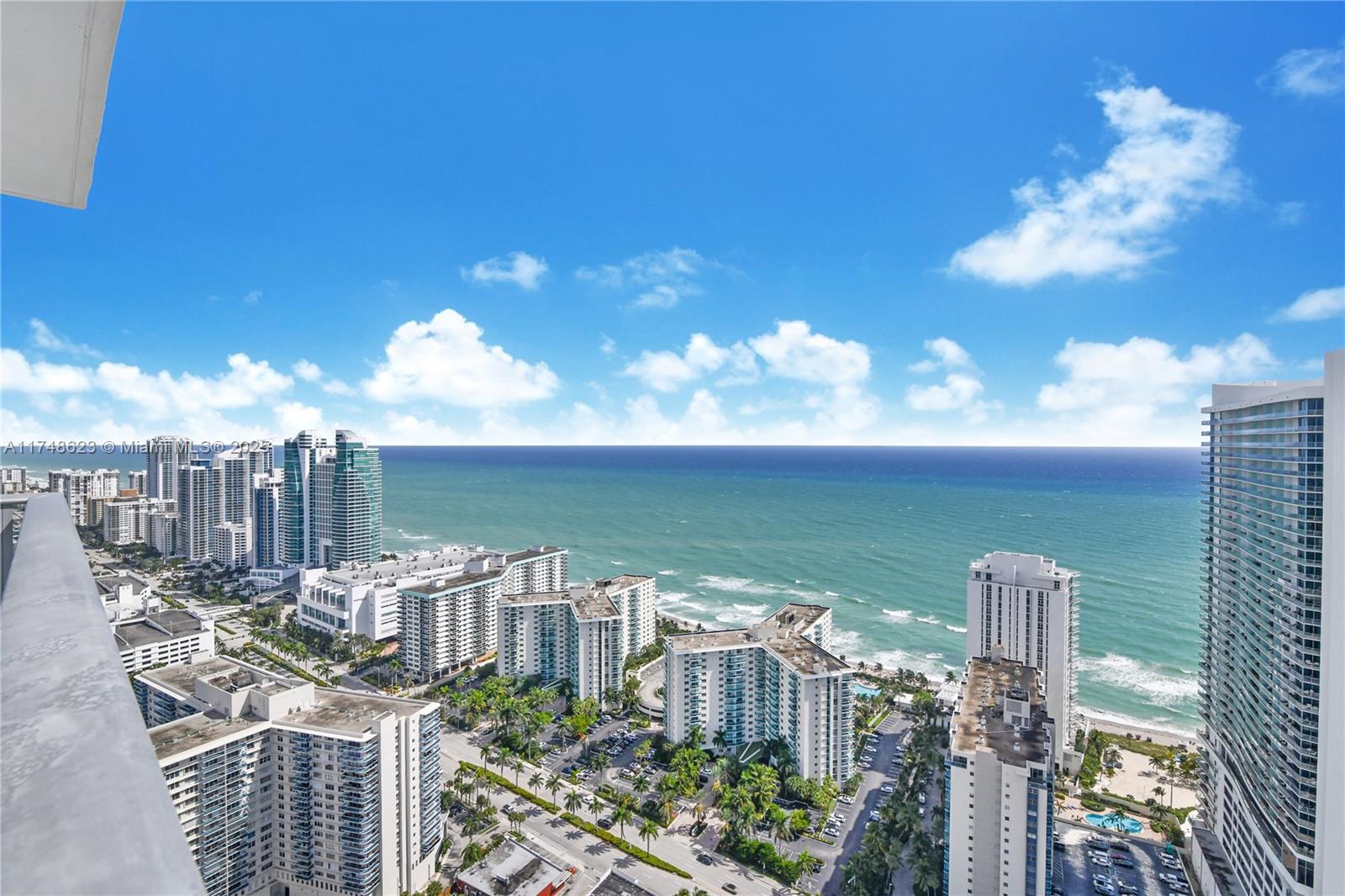 Residential, Hollywood, Florida image 9