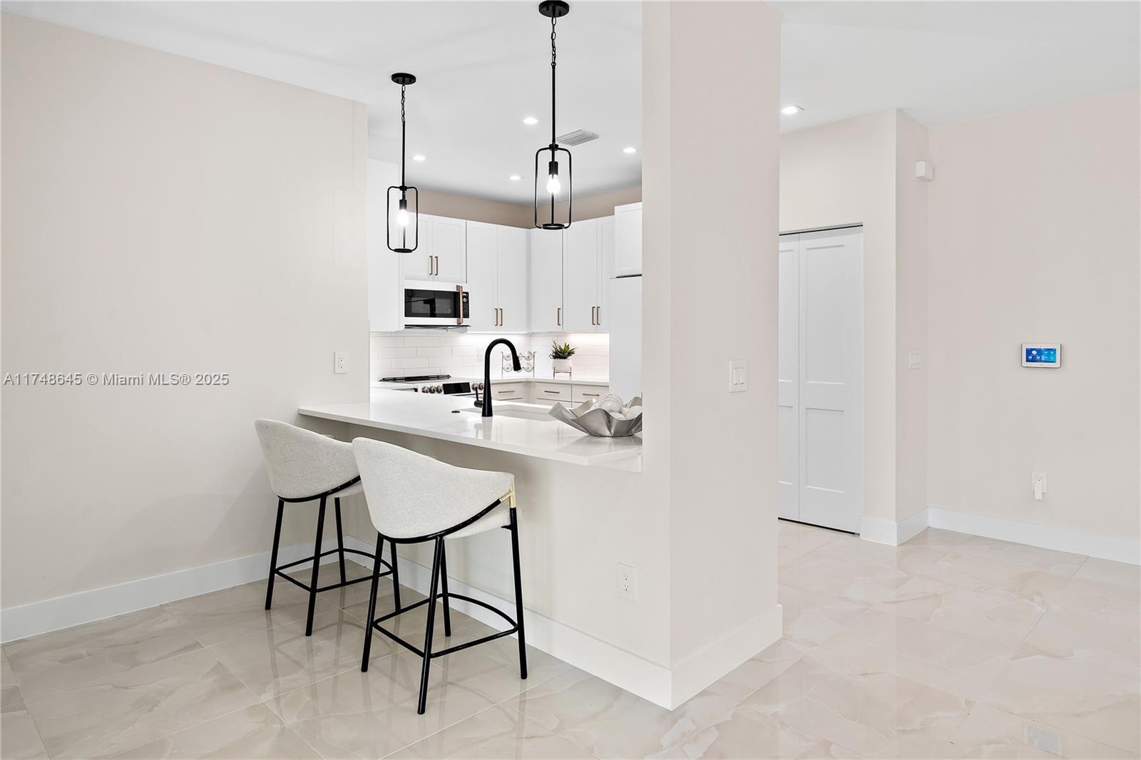 10951 Salt Bay Way, Fort Myers, Florida image 11