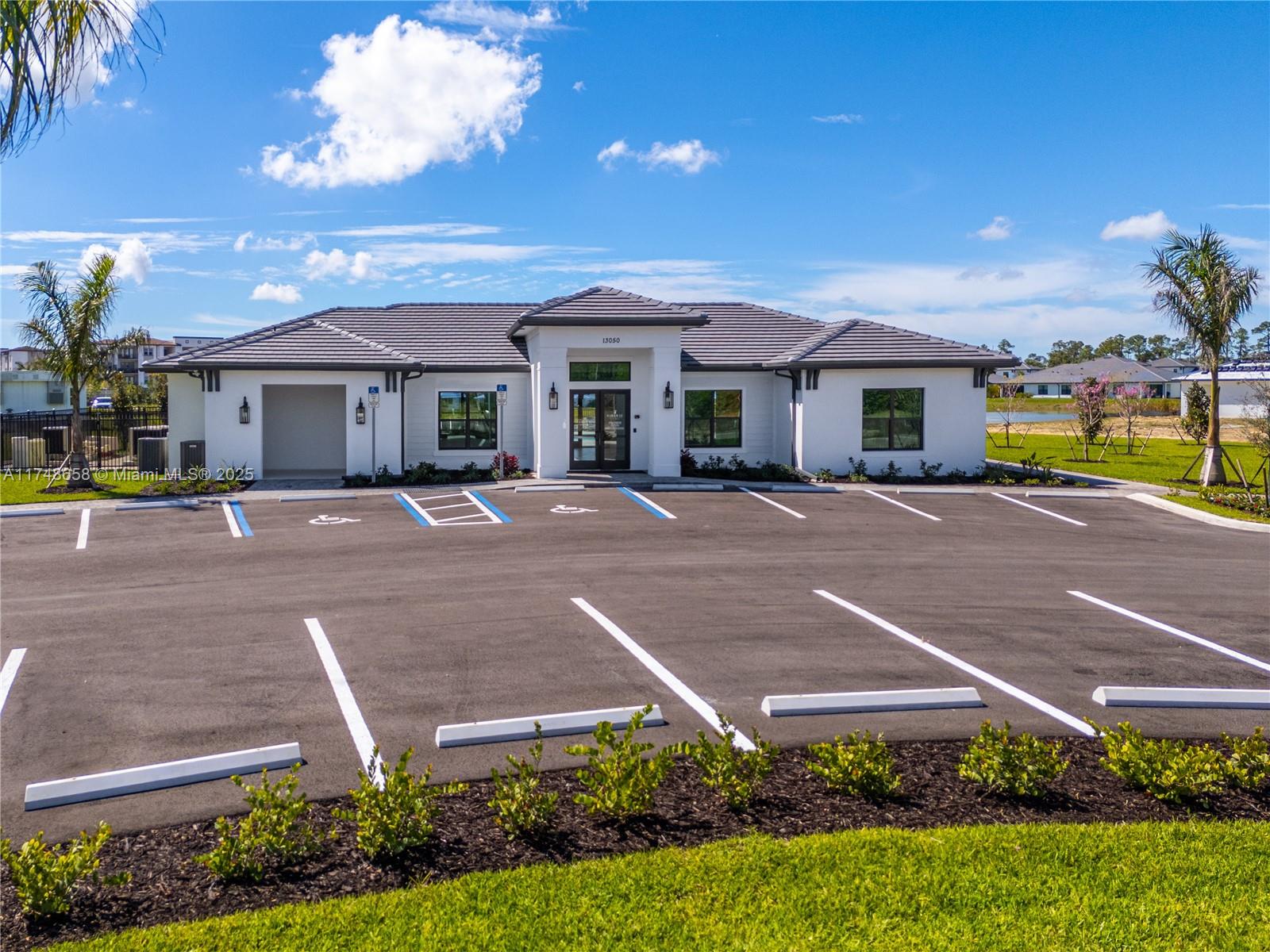 10906 Preachers Cove Lane, Fort Myers, Florida image 8