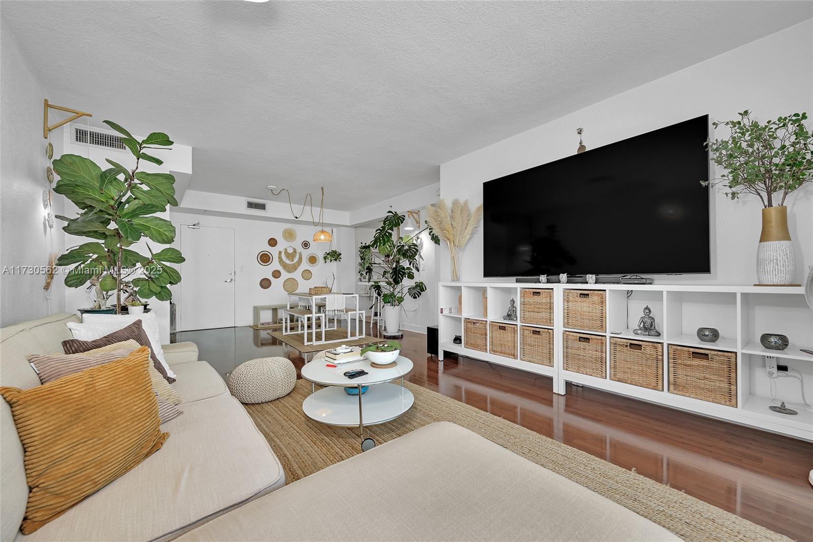 7501 E Treasure Dr #4H, North Bay Village, Florida image 10
