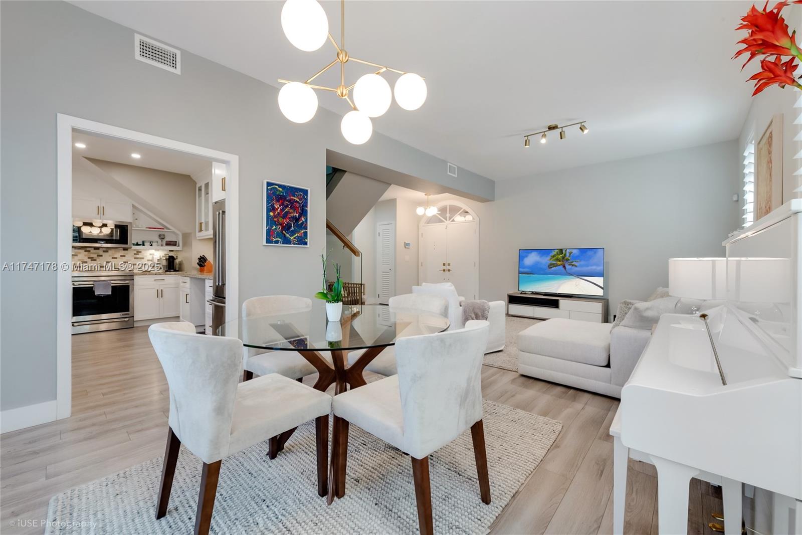111 Edgewater Dr #1A, Coral Gables, Florida image 8