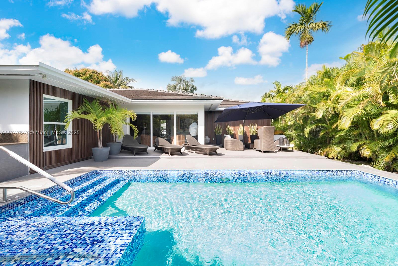 1270 NE 97th St, Miami Shores, Florida image 32