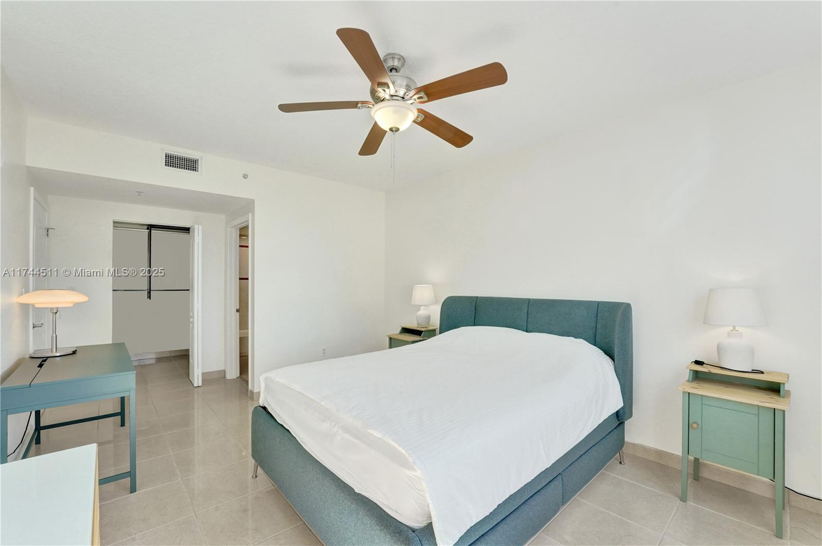 110 Washington Ave #1513, Miami Beach, Florida image 10