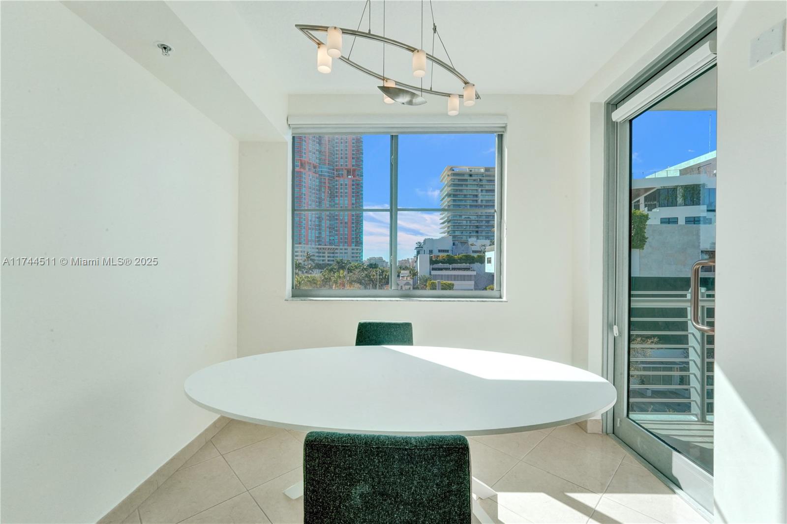 110 Washington Ave #1513, Miami Beach, Florida image 17