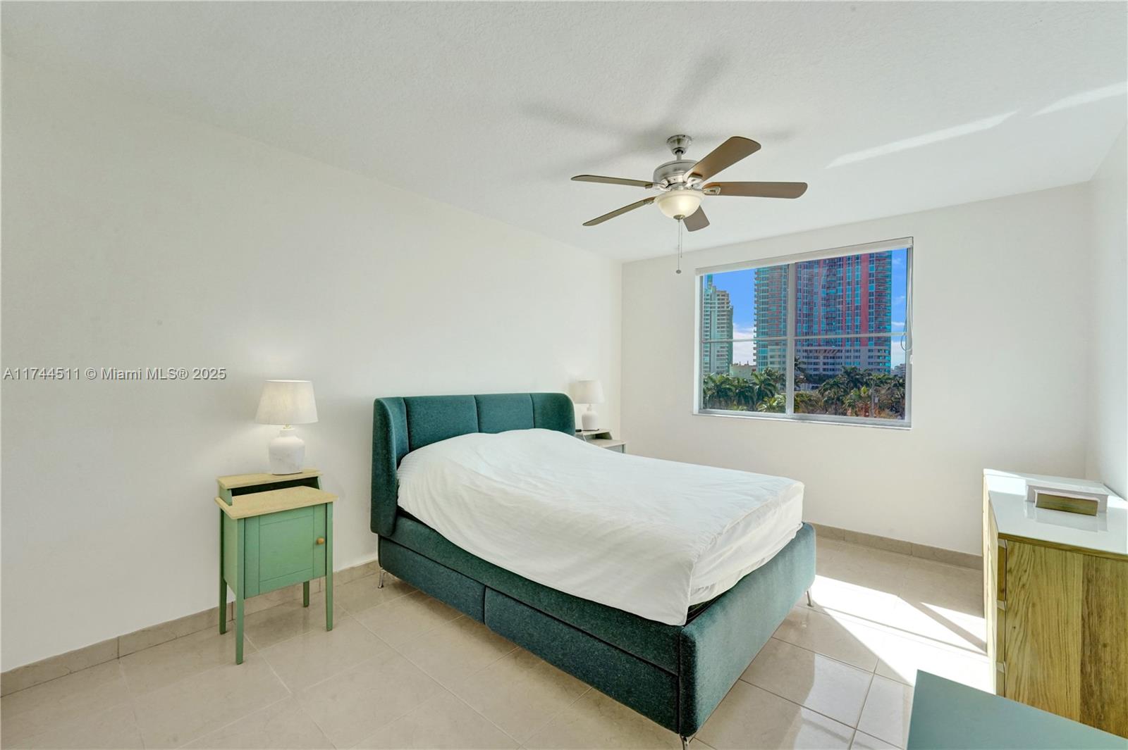 110 Washington Ave #1513, Miami Beach, Florida image 23