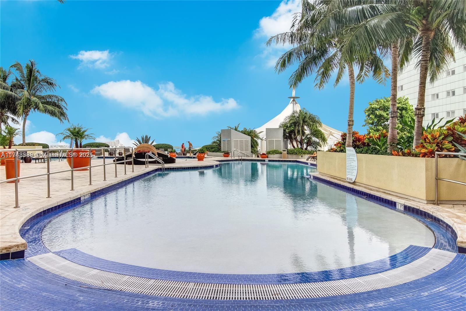 244 Biscayne Blvd #3607, Miami FL 33132