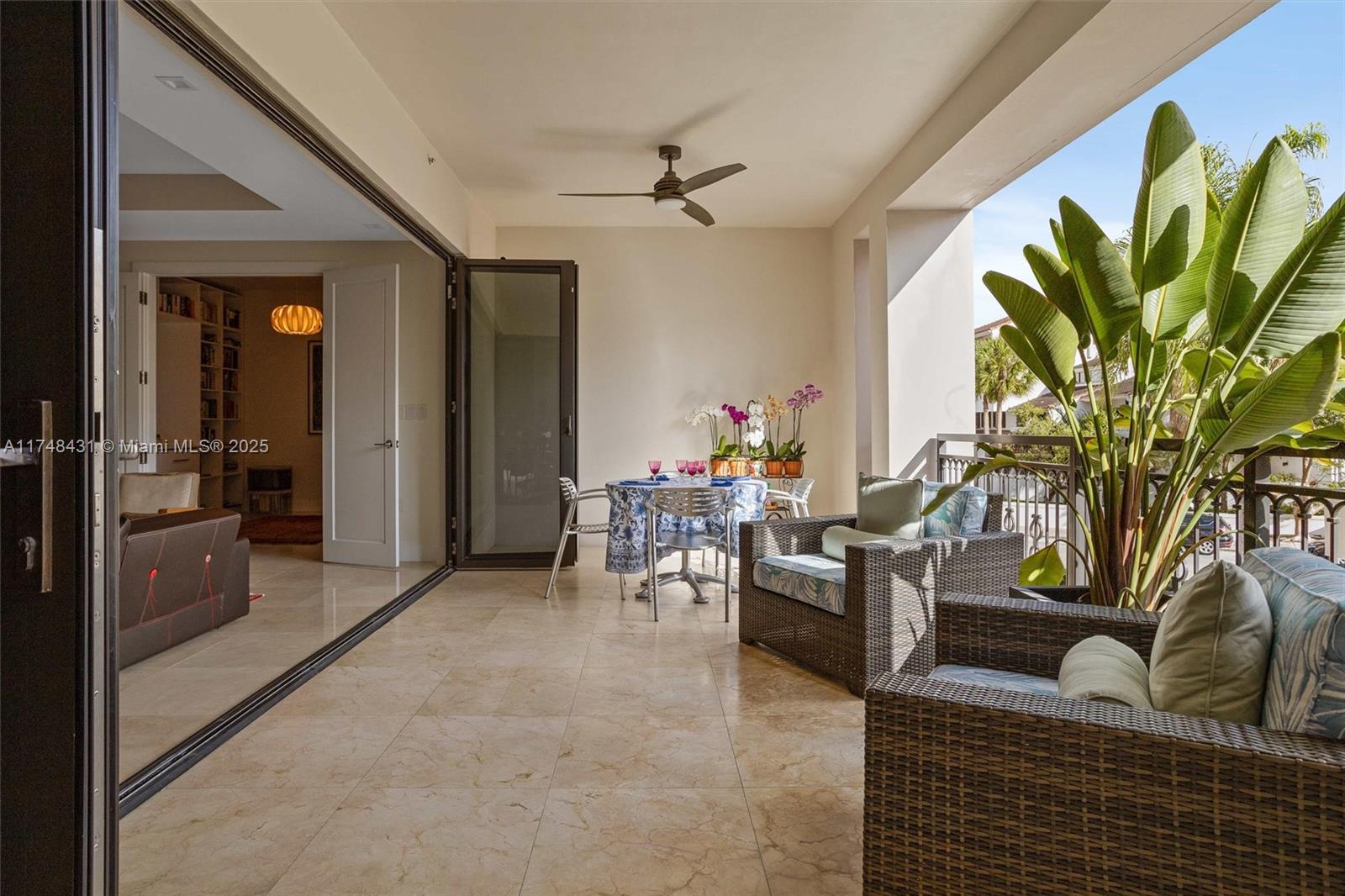 718 Valencia Ave #207, Coral Gables, Florida image 12