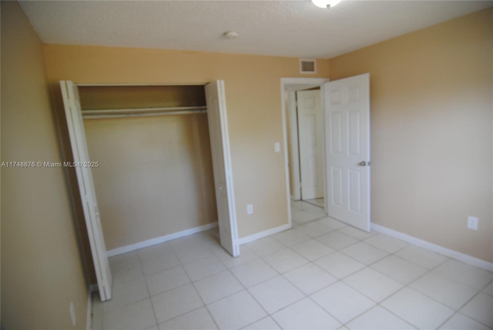 4111 Stirling Rd #509, Dania Beach, Florida image 5