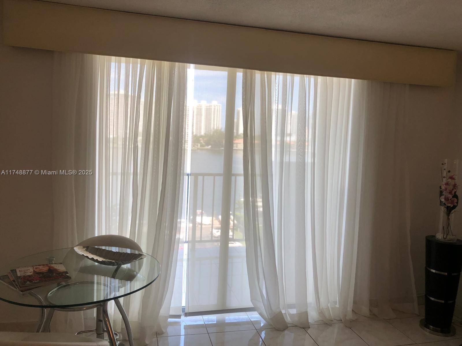 2750 NE 183rd St #801, Aventura, Florida image 10