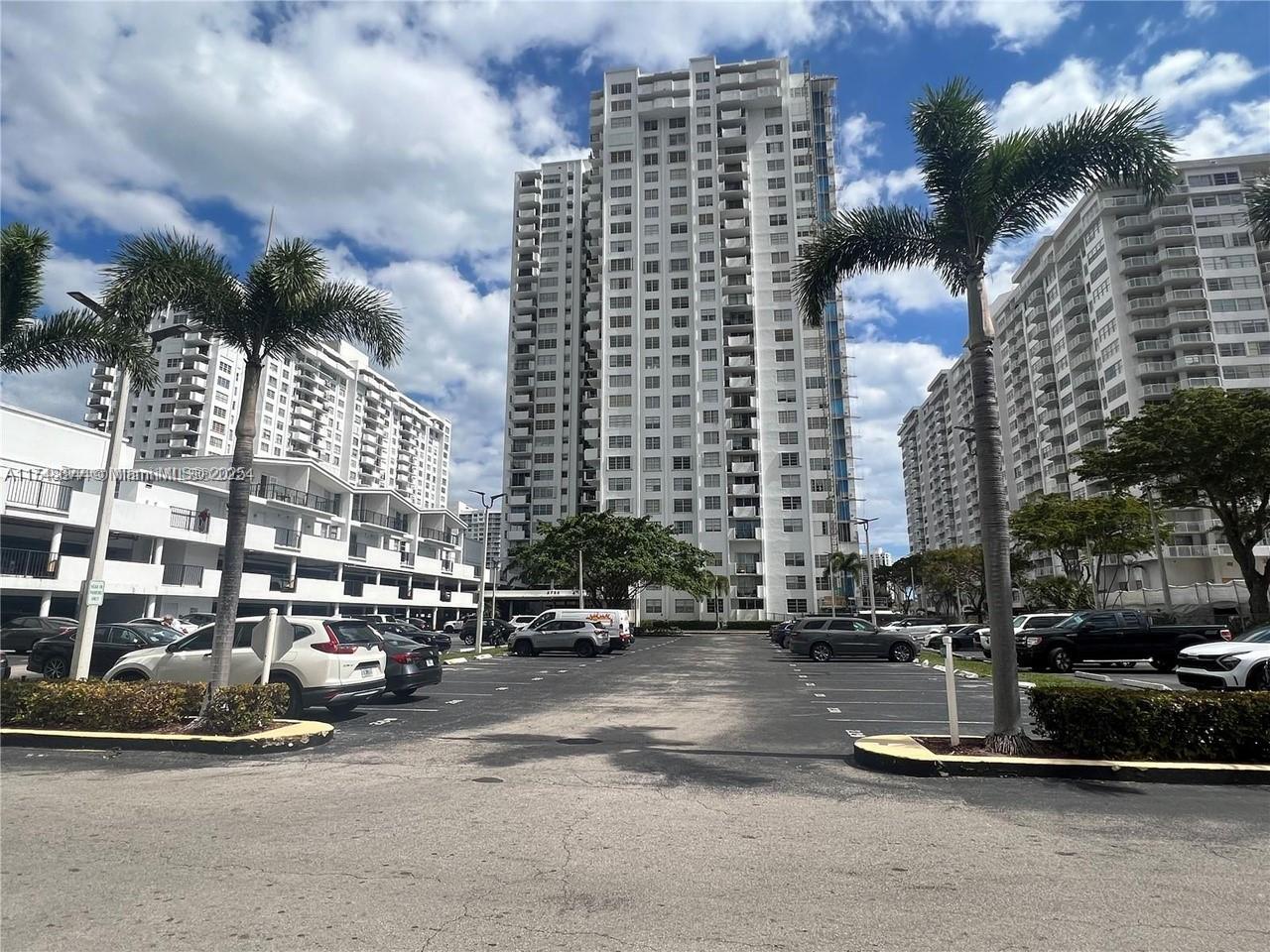2750 NE 183rd St #801, Aventura, Florida image 3