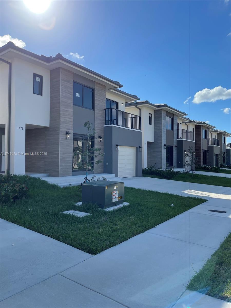 301 NW 12 Ct, Florida City, Florida image 2