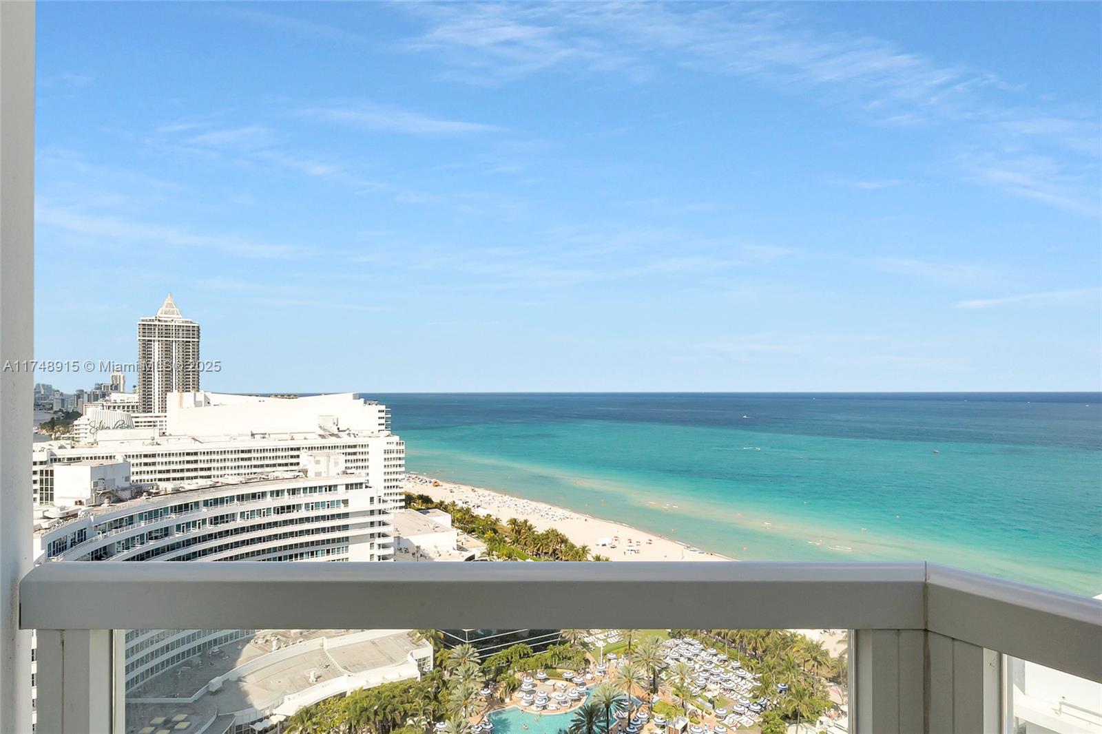 Apartamento à Venda em Miami Beach, FL