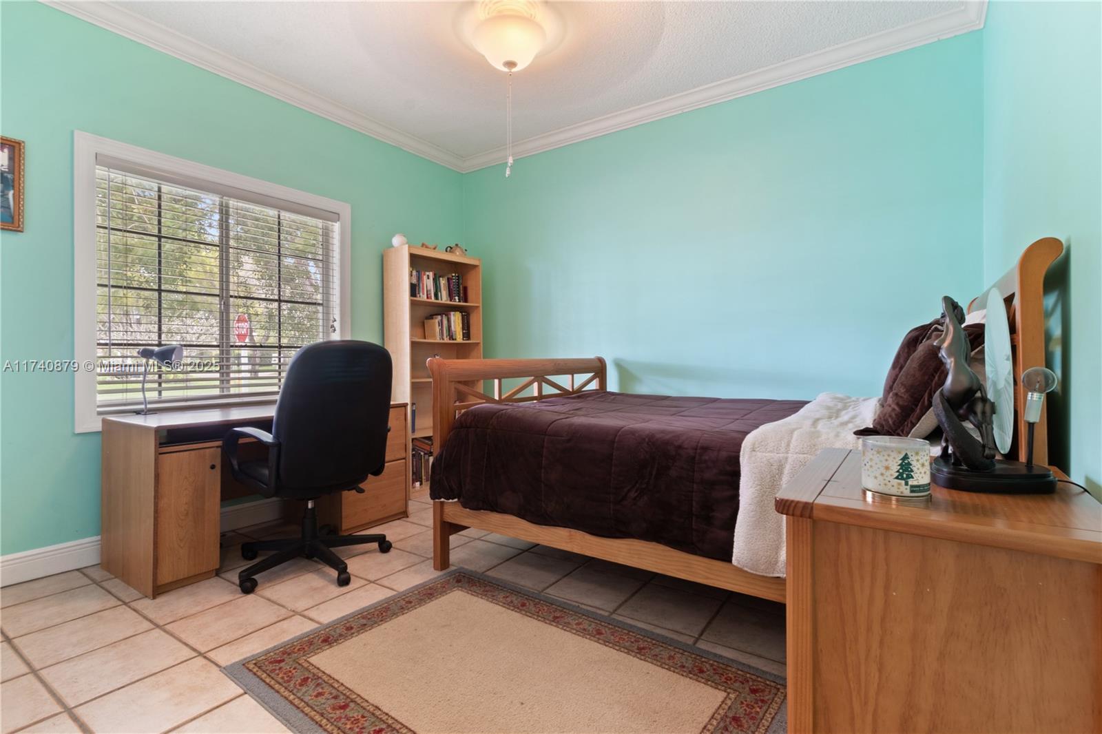 Listing Photo 15